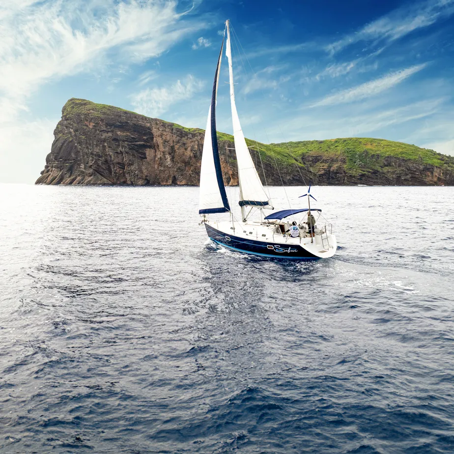 Blue Safari Monohull